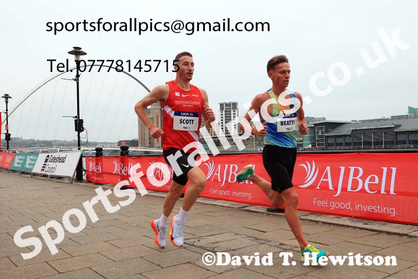 Mens 2024 UK Athletics 5k Road Champs., Newcastle/Gateshead Quayside.  Photo: David T. Hewitson/Sports for All Pics